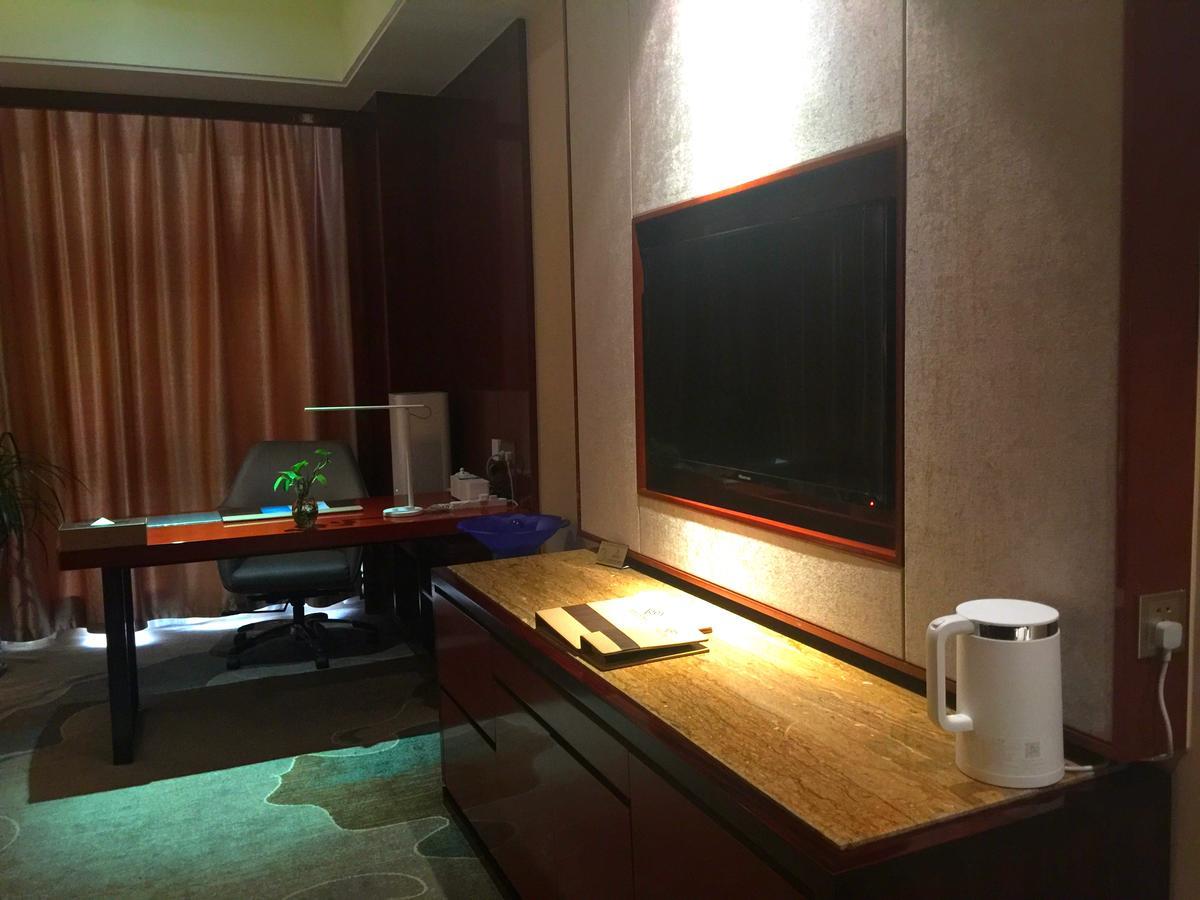 西宁蓝宝石大酒店 外观 照片